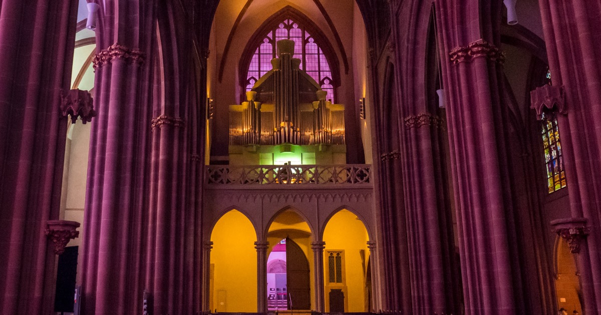 Katharinenkirche_Woehl-Orgel-203185_Illuminiert